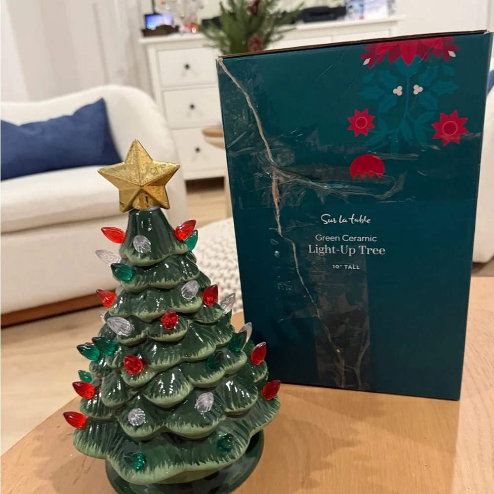 Green Ceramic Light-Up Tree with Star